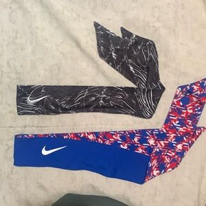 Two Nike women’s or men’s tie headbands. Really nice.